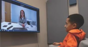 Child being interviewed with Guardify Live