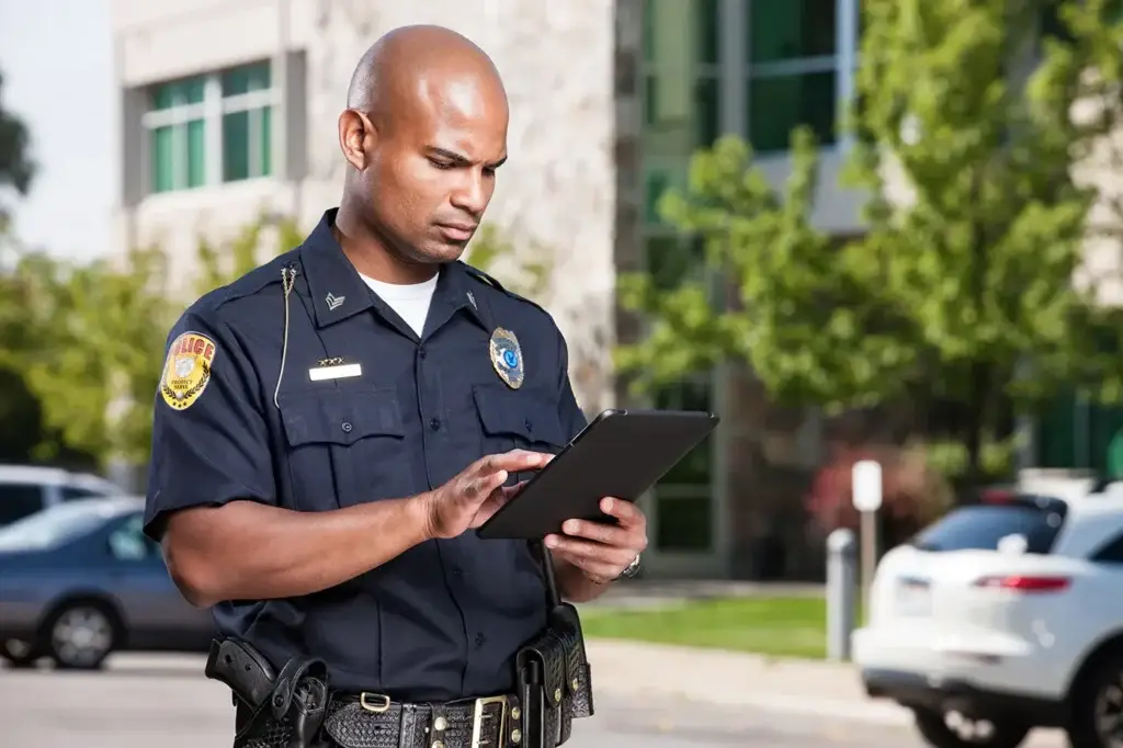 Keep digital evidence secure – no matter where you work